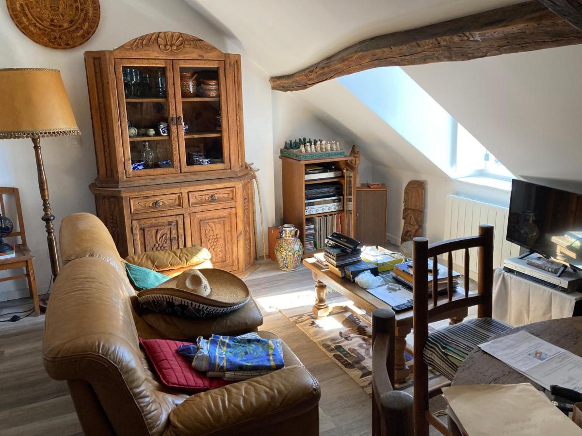 Un Sejour Royal Au Calme Apartman Blois Kültér fotó