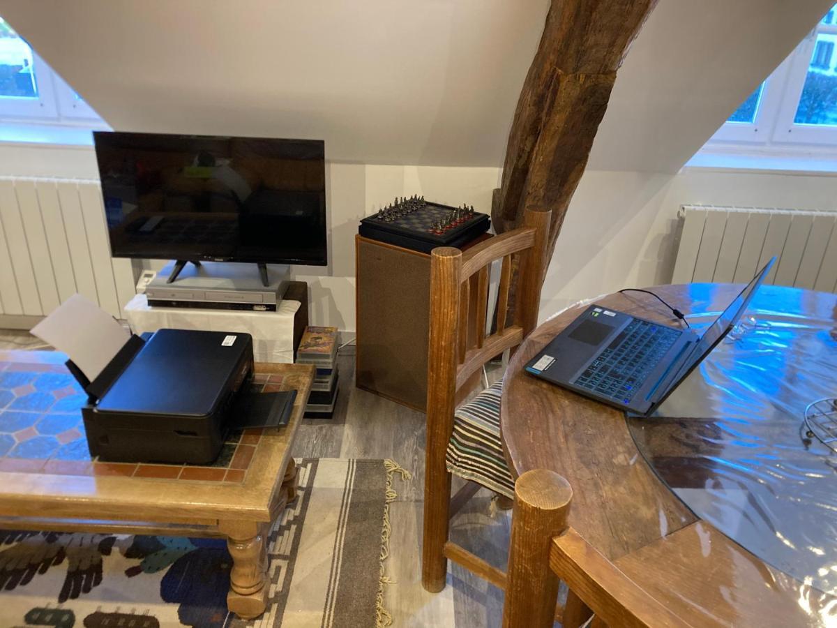Un Sejour Royal Au Calme Apartman Blois Kültér fotó